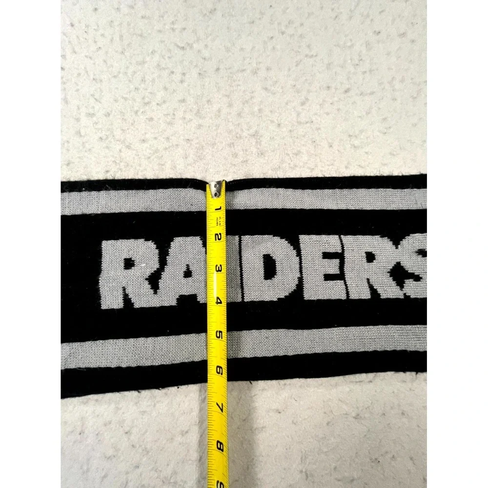 Mens Scarf Black Gray Las Vegas Raiders NFL Football Knit Winter Fringe Fan Gear